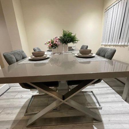 Big 3 Bedroom London House With 2 Bathroom Plumstead  Eksteriør bilde