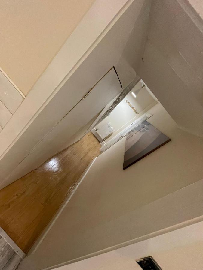 Big 3 Bedroom London House With 2 Bathroom Plumstead  Eksteriør bilde